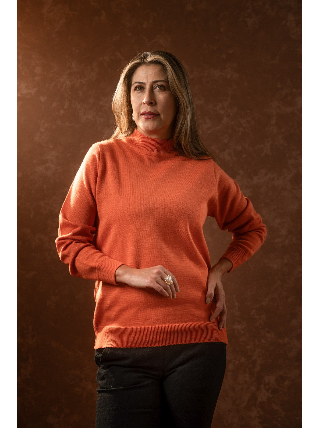 Buzo Tejido para Mujer. Almendra Naranja