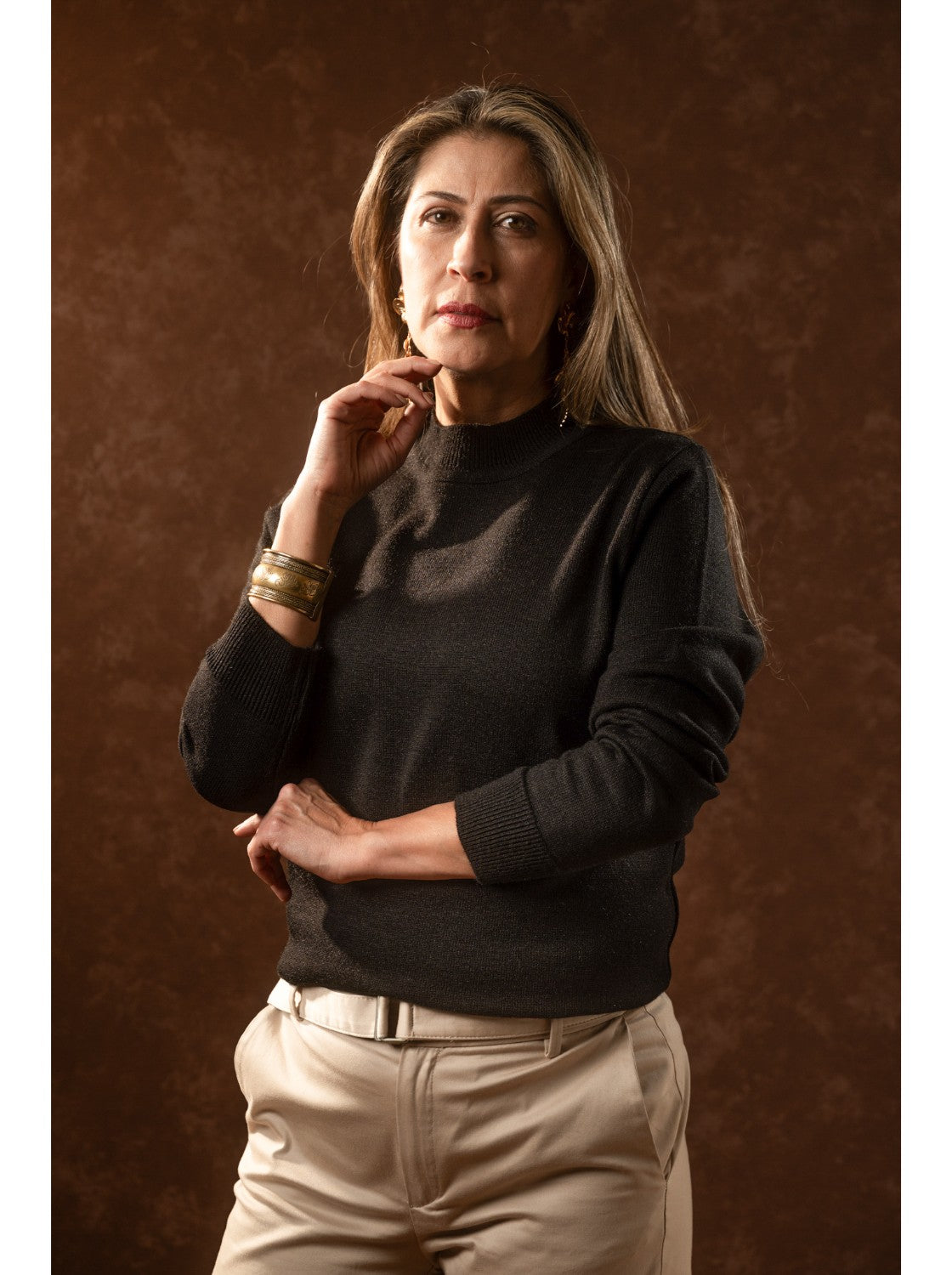 Buzo Tejido para Mujer. Almendra Negro