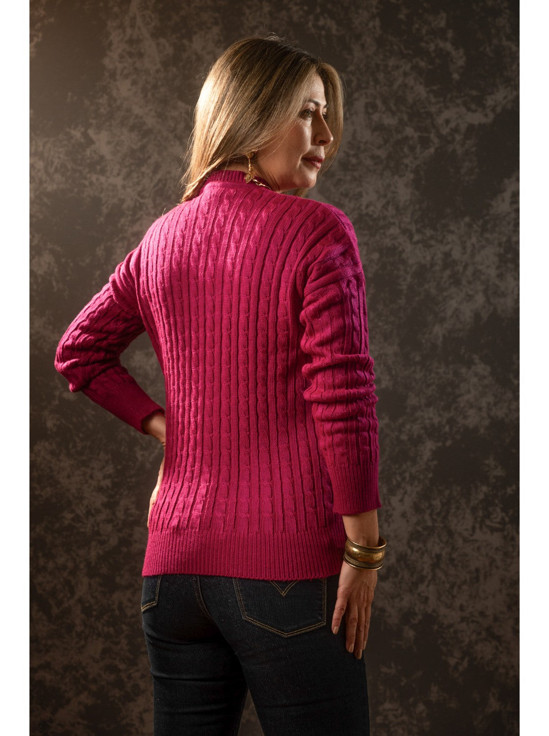 Buzo Trenzado Mujer. Maria Paula Magenta