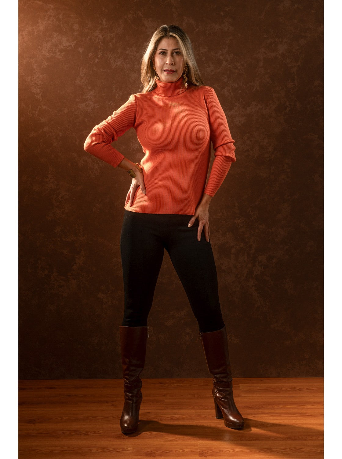 Buzo para Mujer. Resortado Naranja