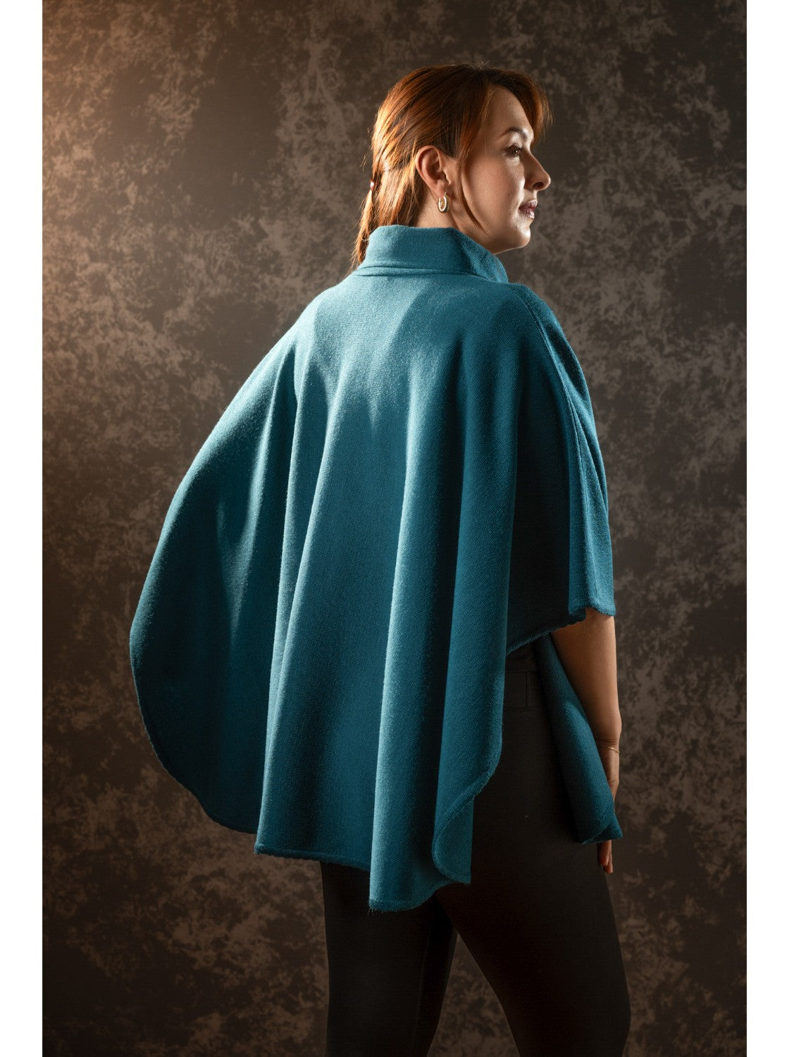 Ruana elegante para mujer - Rosita Petroleo
