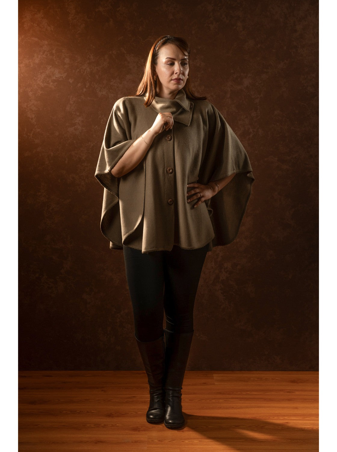 Ruana elegante para mujer en lana - Rosita Taupe