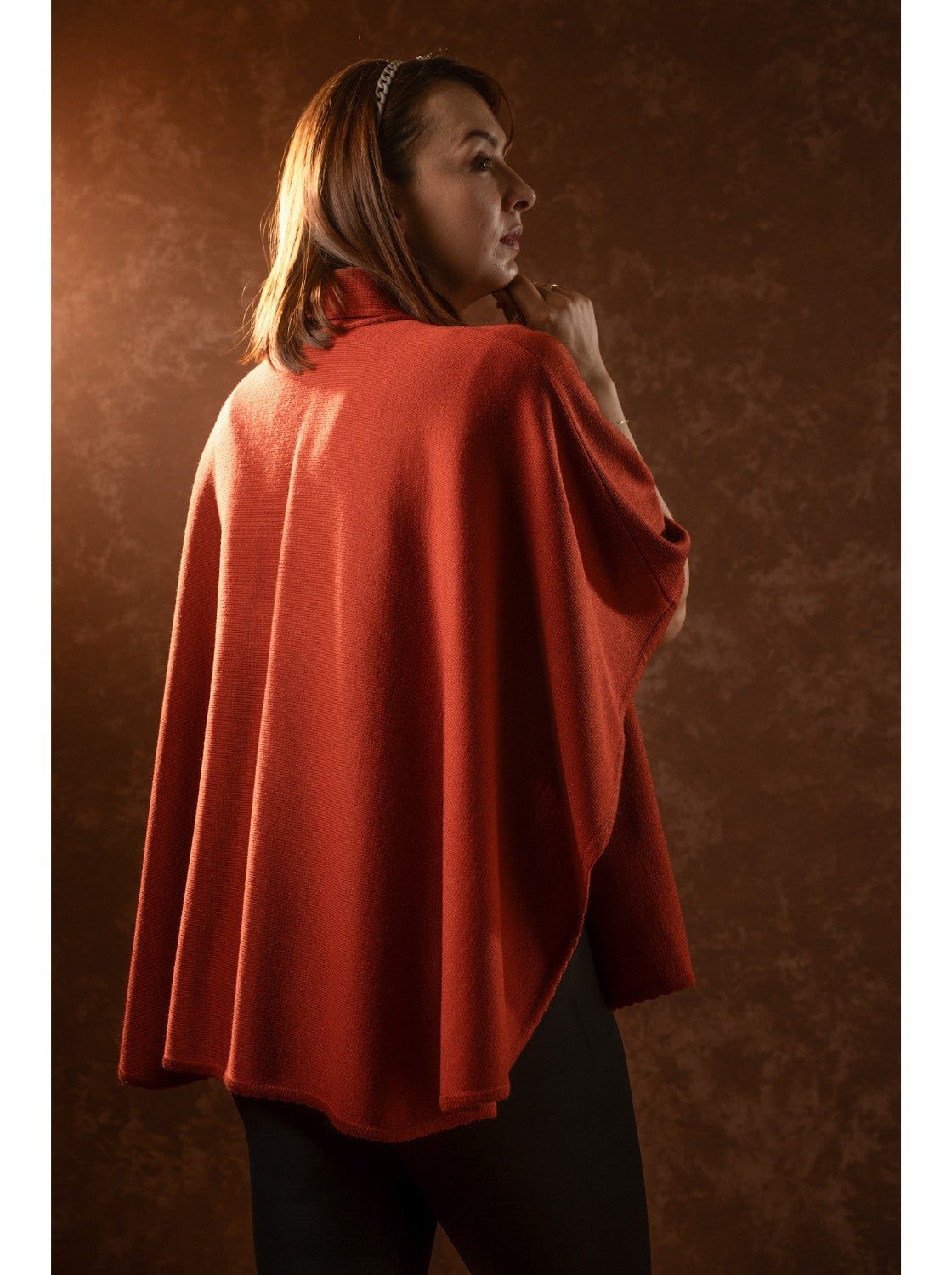 Capa elegante para mujer - Rosita Terracota