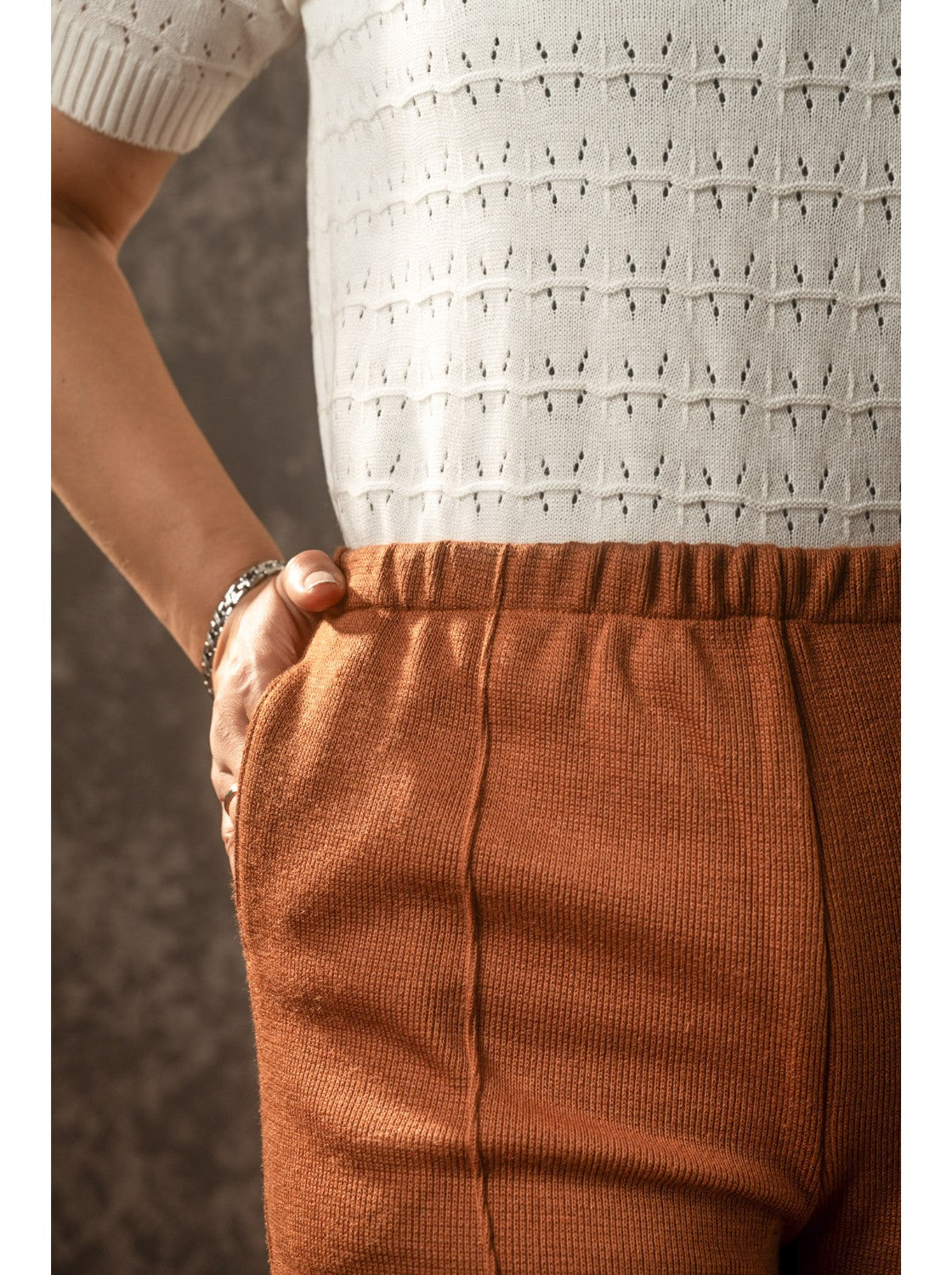 Pantalon para mujer Miel. Casadiego