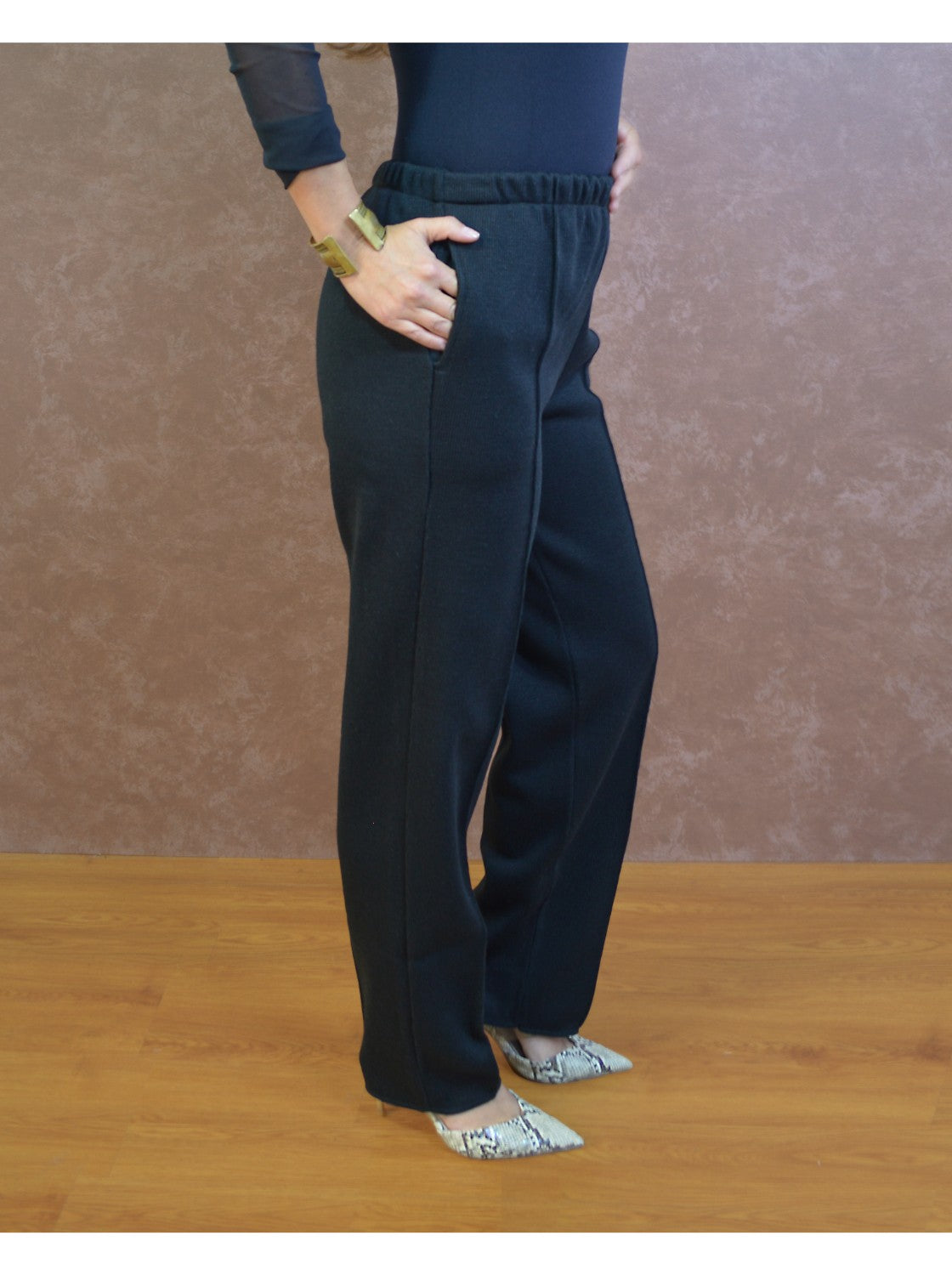Pantalon Tejido para mujer Negro. Casadiego
