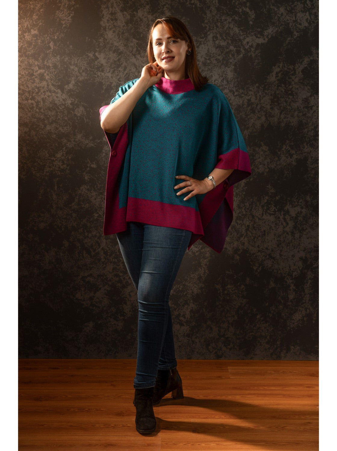 Ruana de mujer. Dalila Fucsia-Jade