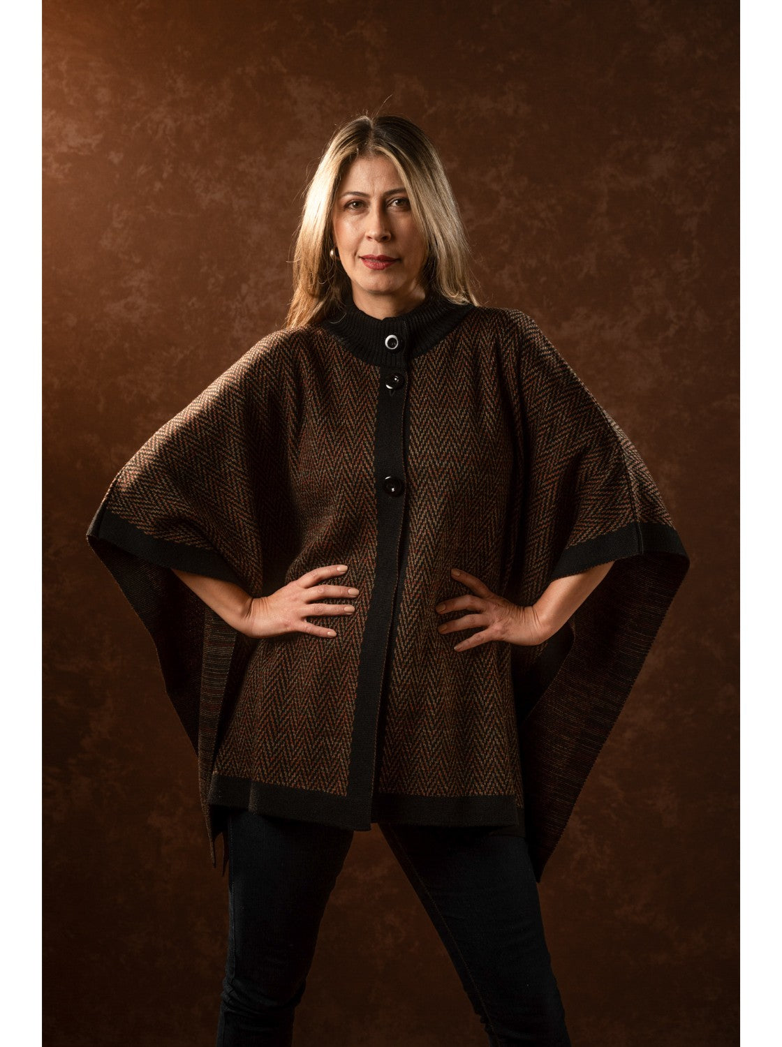 Ruana abierta para mujer. Mara Terracota