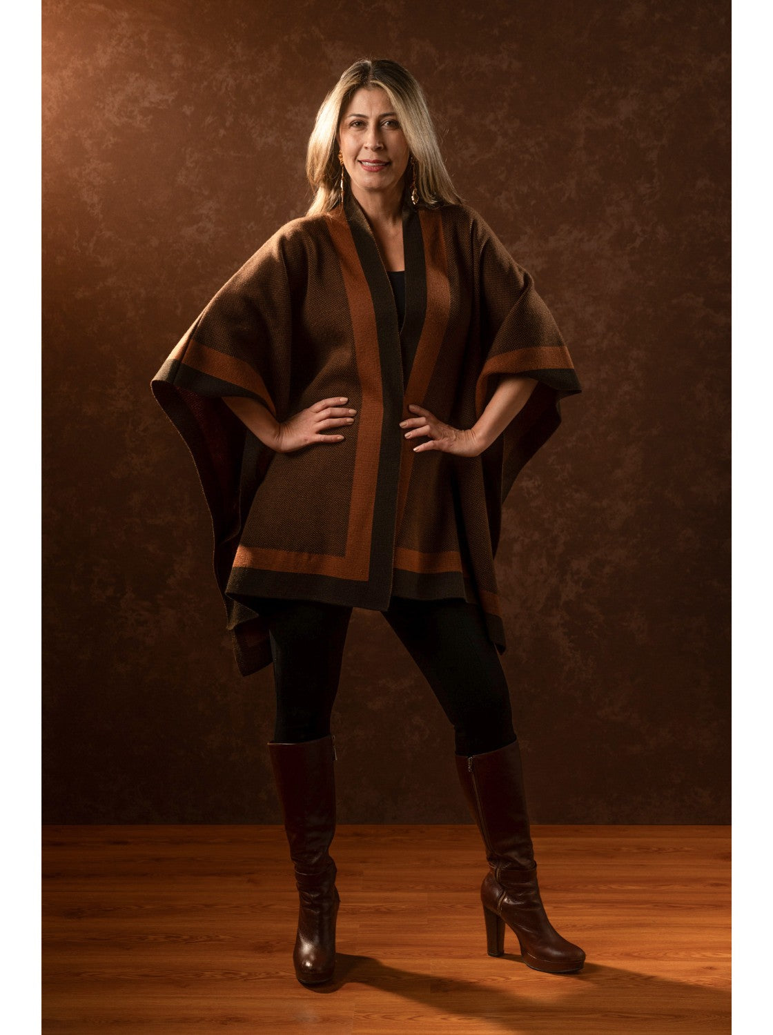 Ruana Tipo chal. Paipa Cafe-Miel