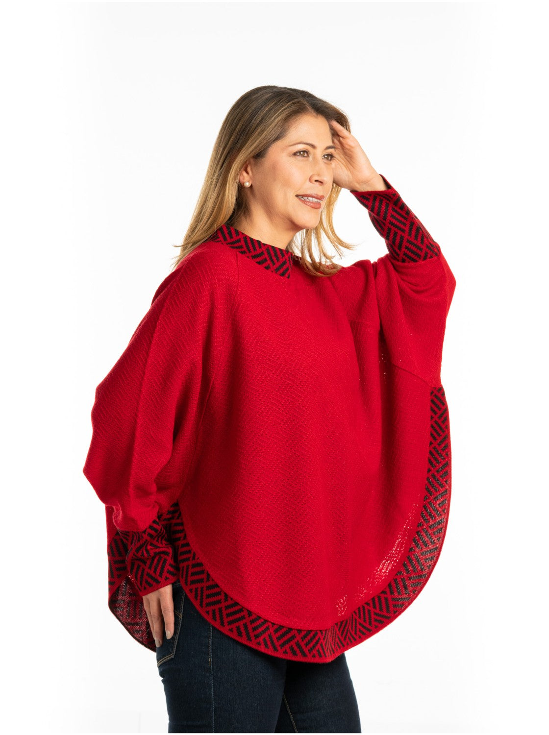 Ruana  con Mangas para mujer. Chanela Rojo