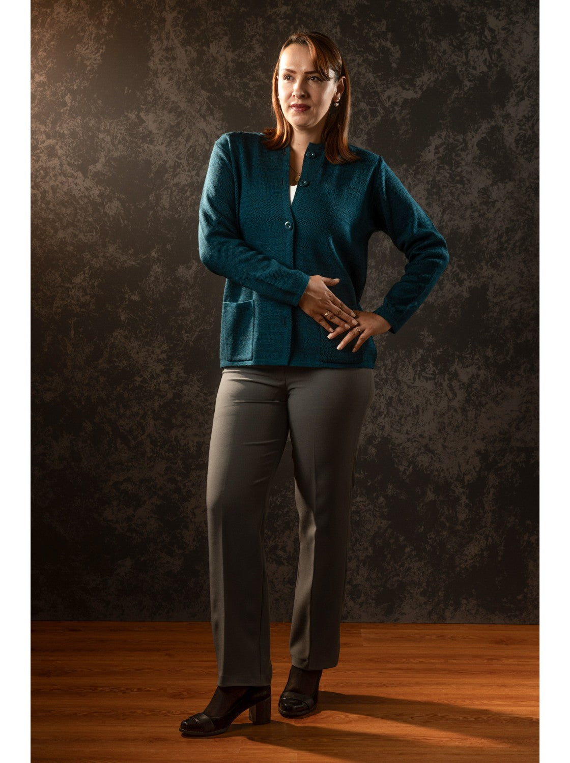 Saco de lana para mujer. Celina Petróleo-Negro