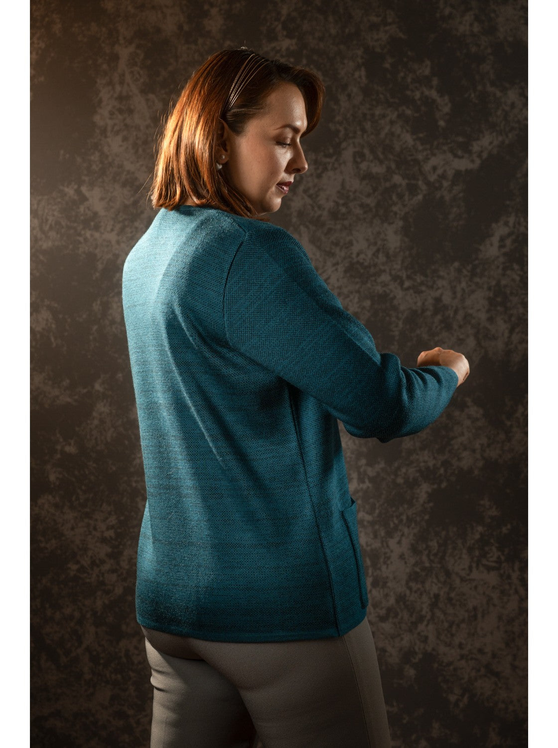 Saco de lana para mujer. Celina Petróleo-Negro