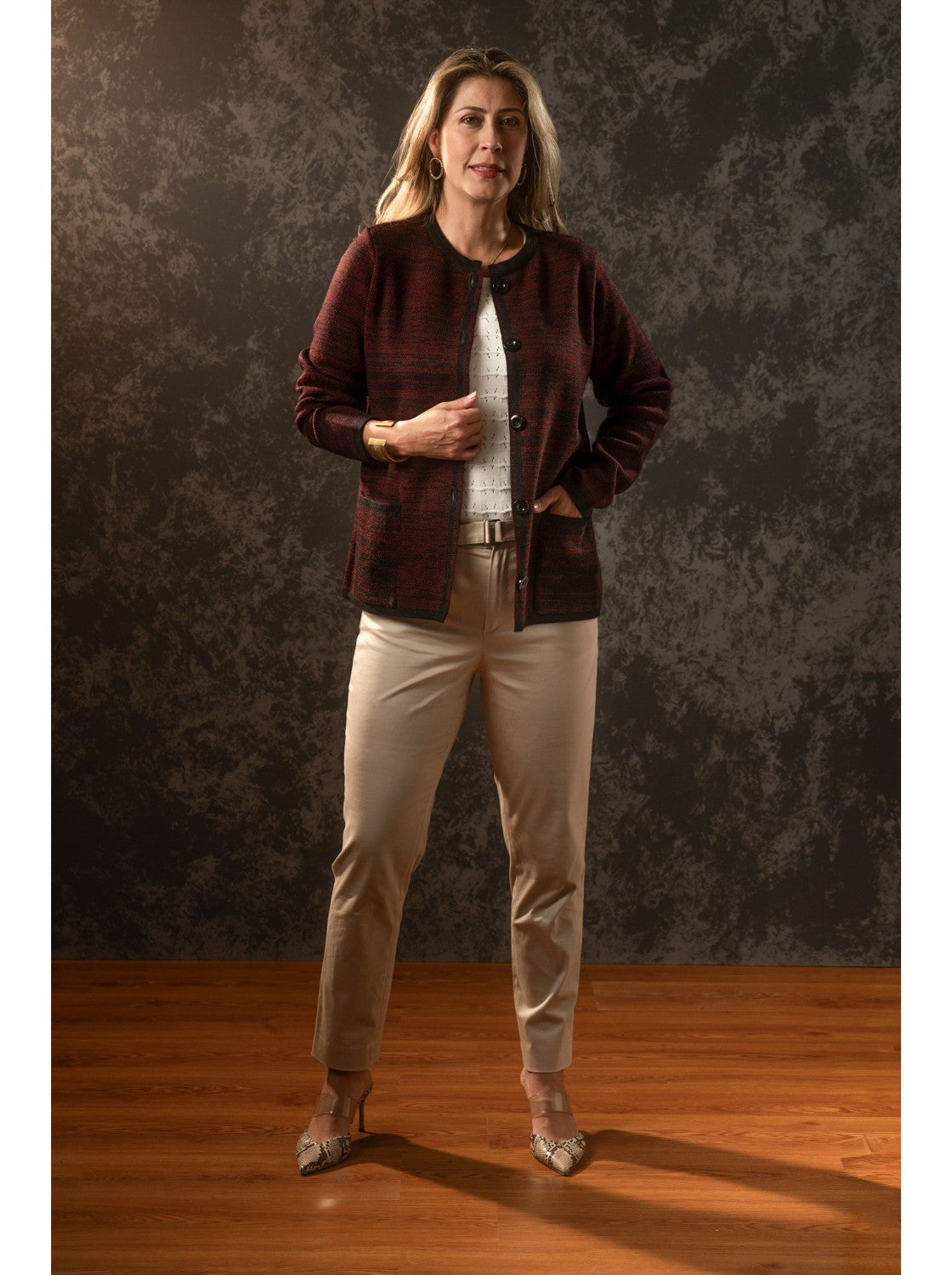 Saco de lana para mujer. Celina Negro-Rojo