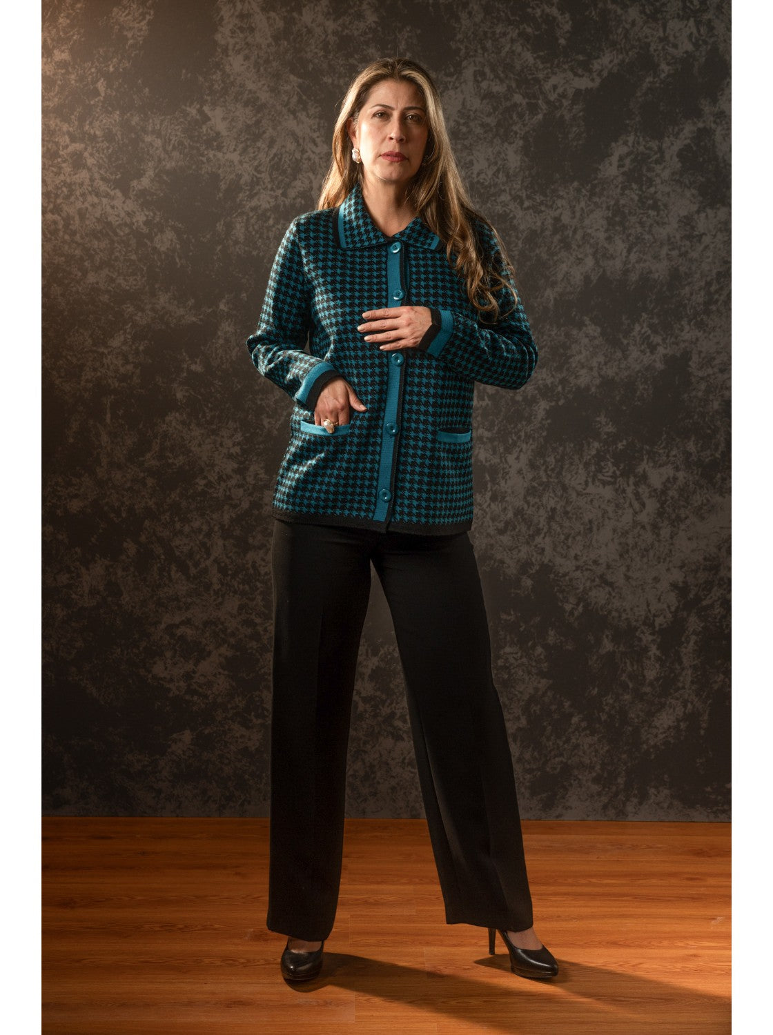 Saco cuello camisero mujer. Conchita Negro-Petróleo