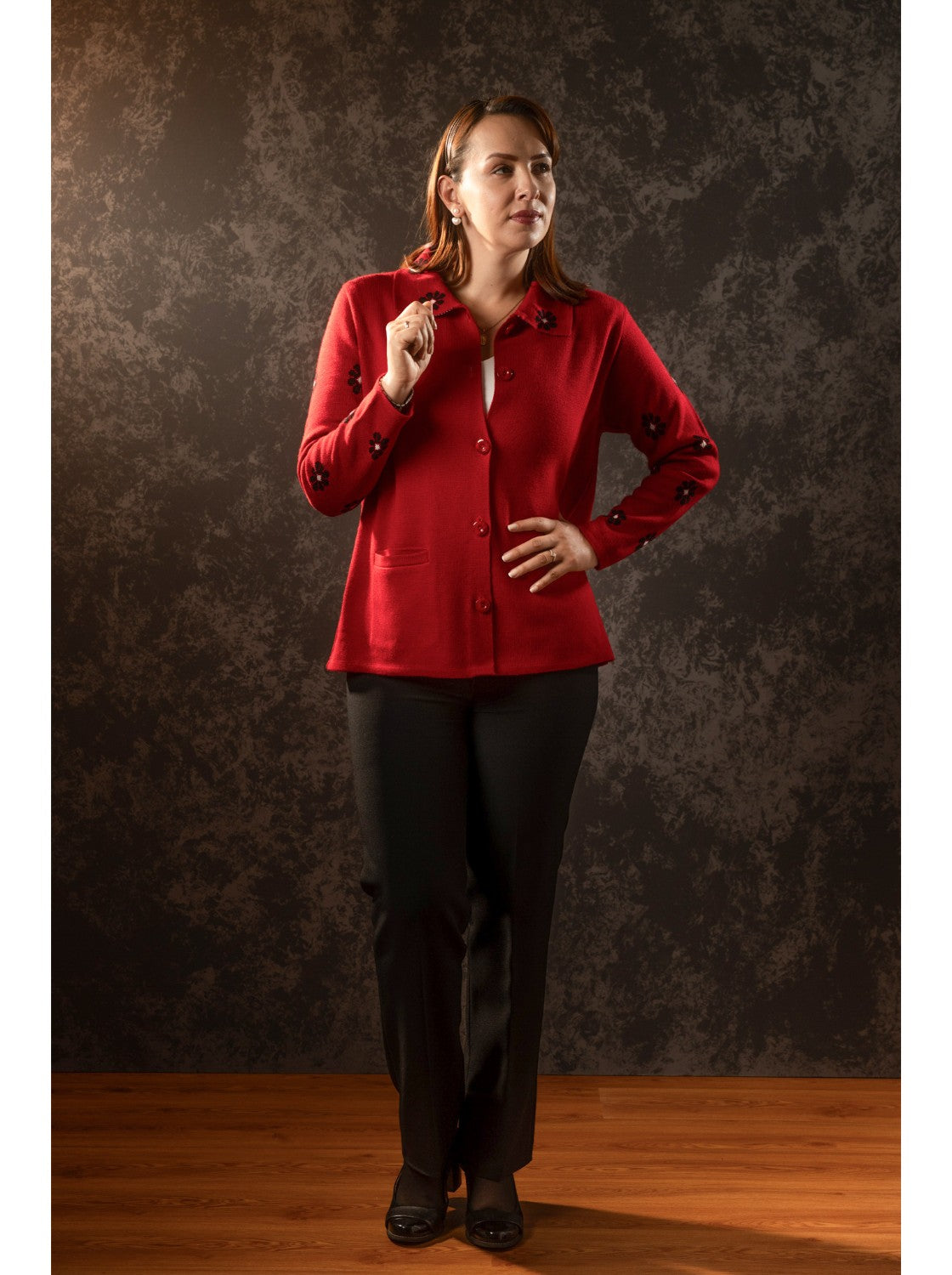 Sueter para dama. Mechitas Rojo-Negro