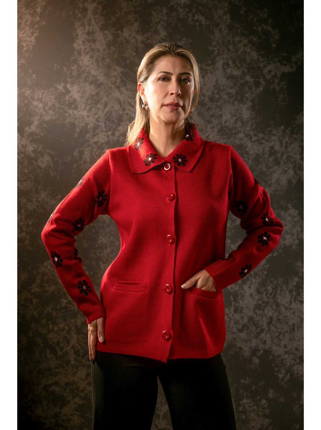 Sueter para dama. Mechitas Rojo-Negro