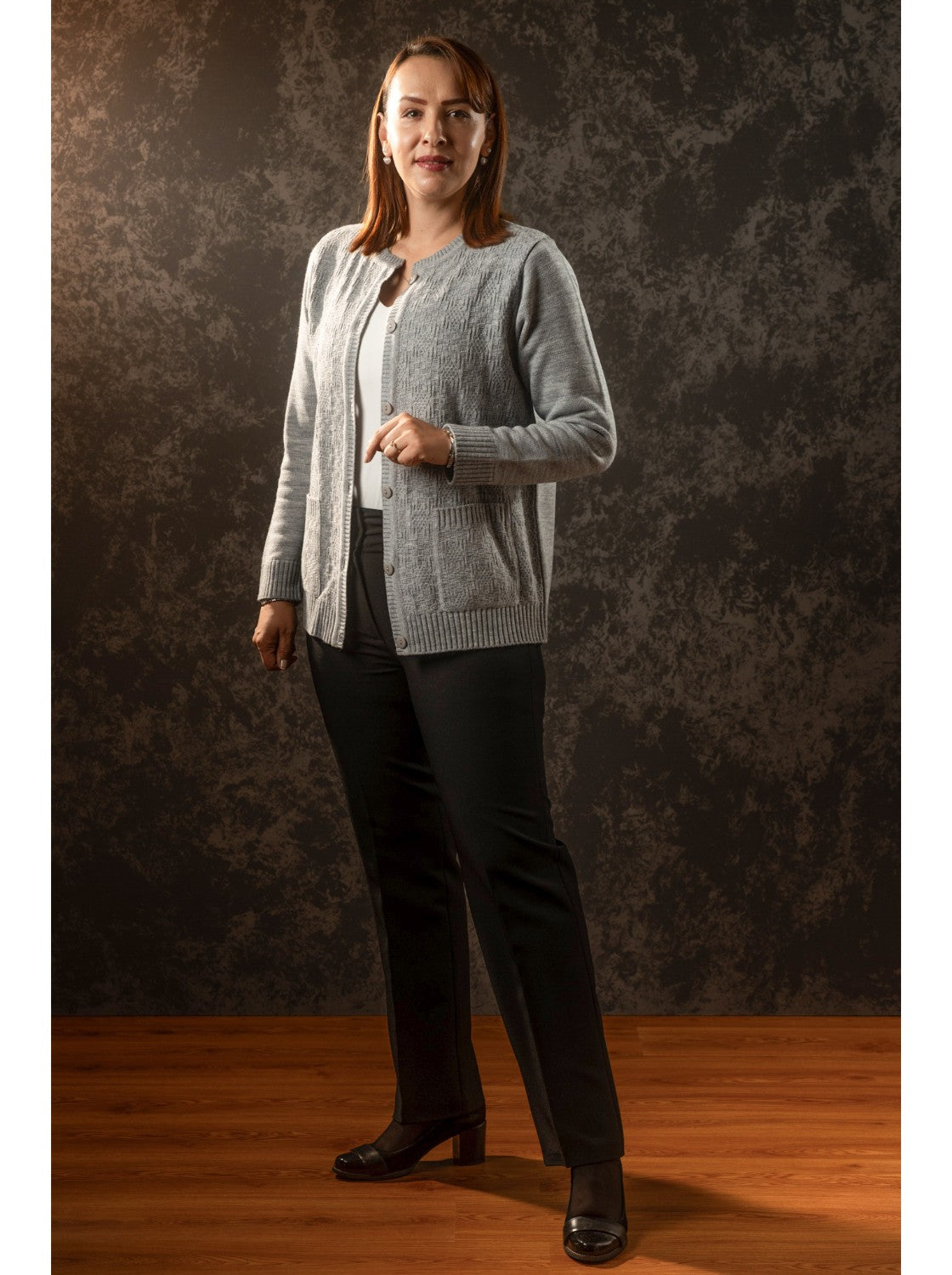 Pilar, Saco corte clasico para Mujer. Gris Claro