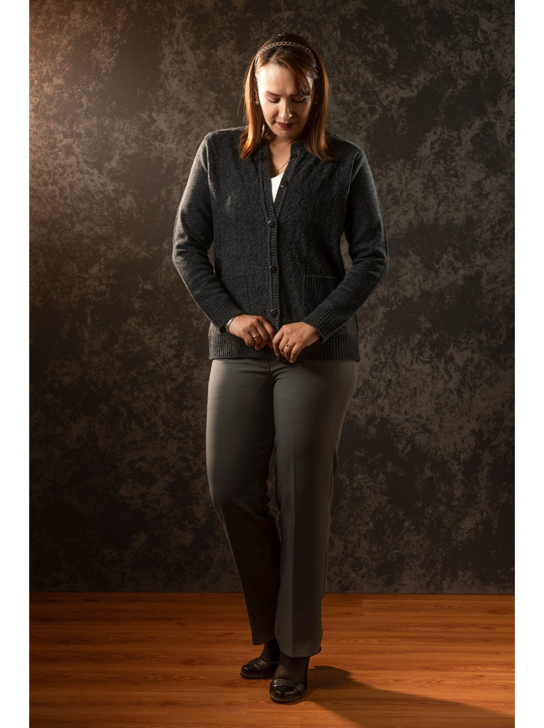 Pilar, Saco corte clasico para Mujer. Gris Oscuro