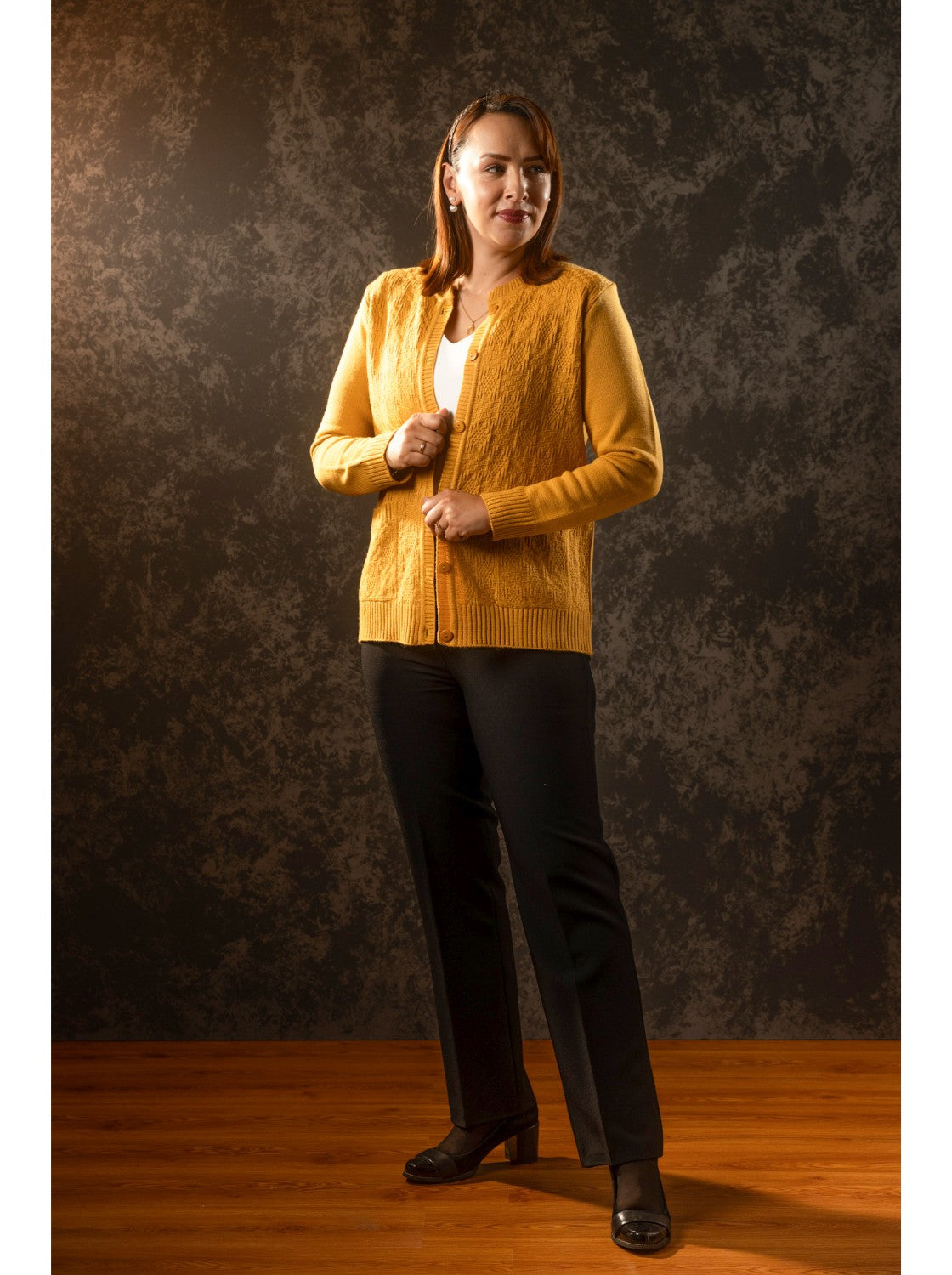 Pilar, Saco corte clasico para Mujer. Mostaza