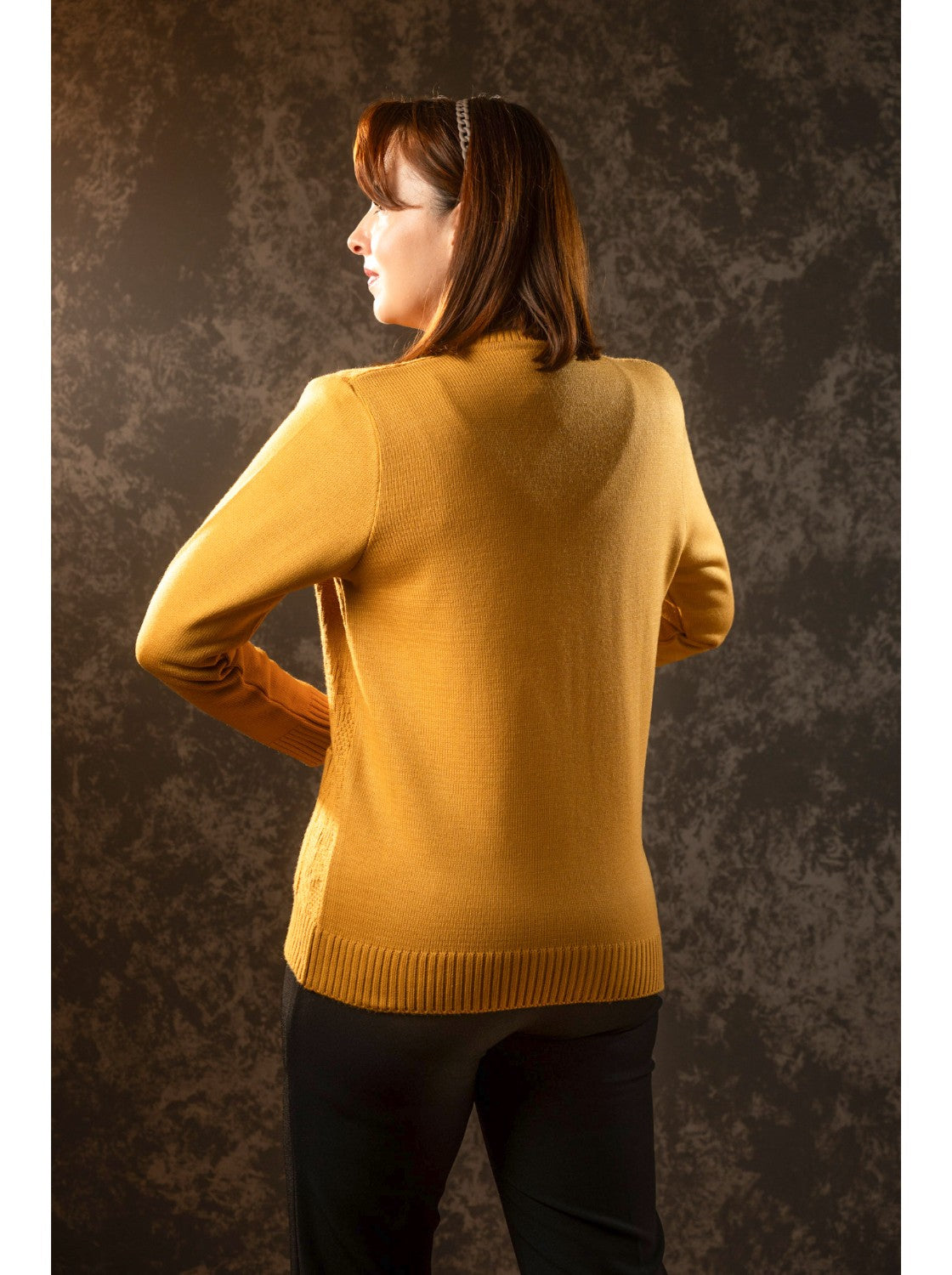 Pilar, Saco corte clasico para Mujer. Mostaza