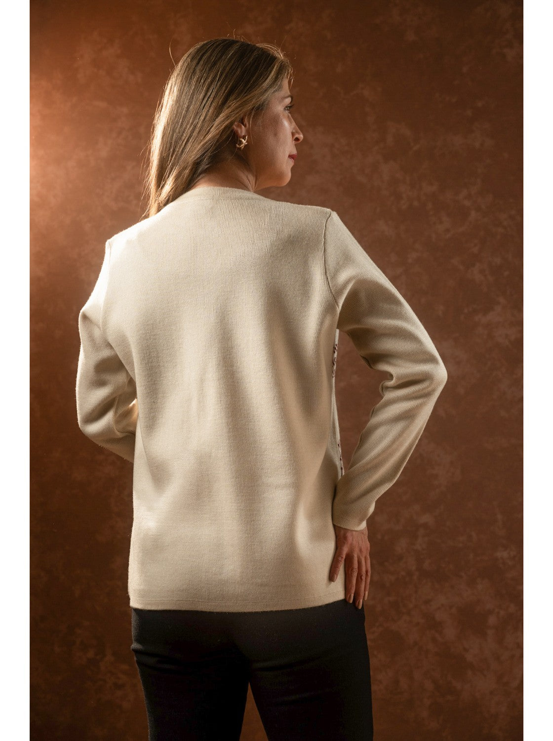 Sueter de lana para mujer. Vicky Habano