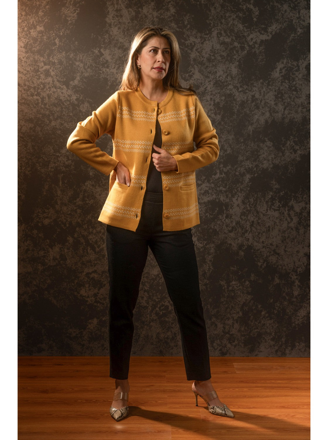 Sueter de lana para mujer. Vicky Mostaza